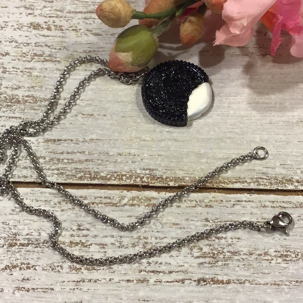 Cookies Jewelry Set - Picture 4 of 8
